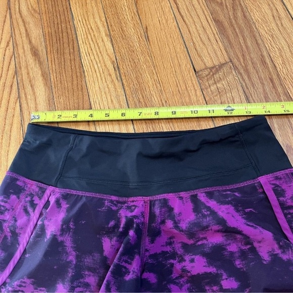 Lululemon Run Times 4-way Stretch Shorts Breezie Regal Plum Black Size 4 - Picture 7 of 13